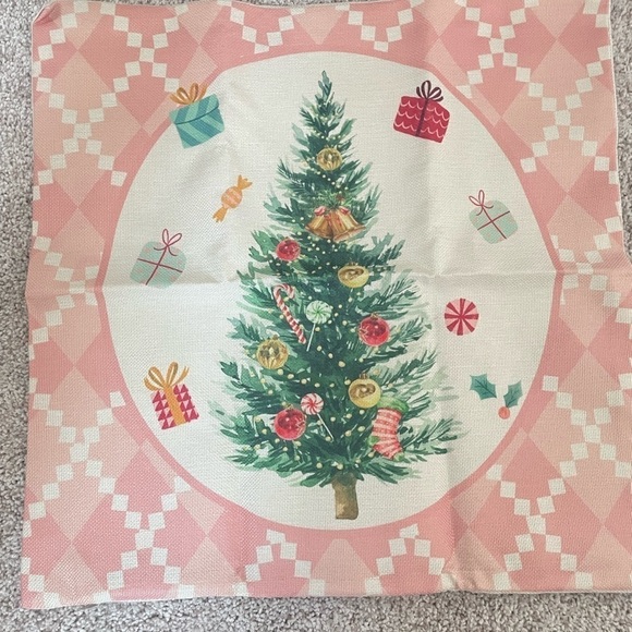 Set of 2 Christmas pillow covers pink Christmas linen blend NEW HOLIDAY DECOR - Picture 3 of 9